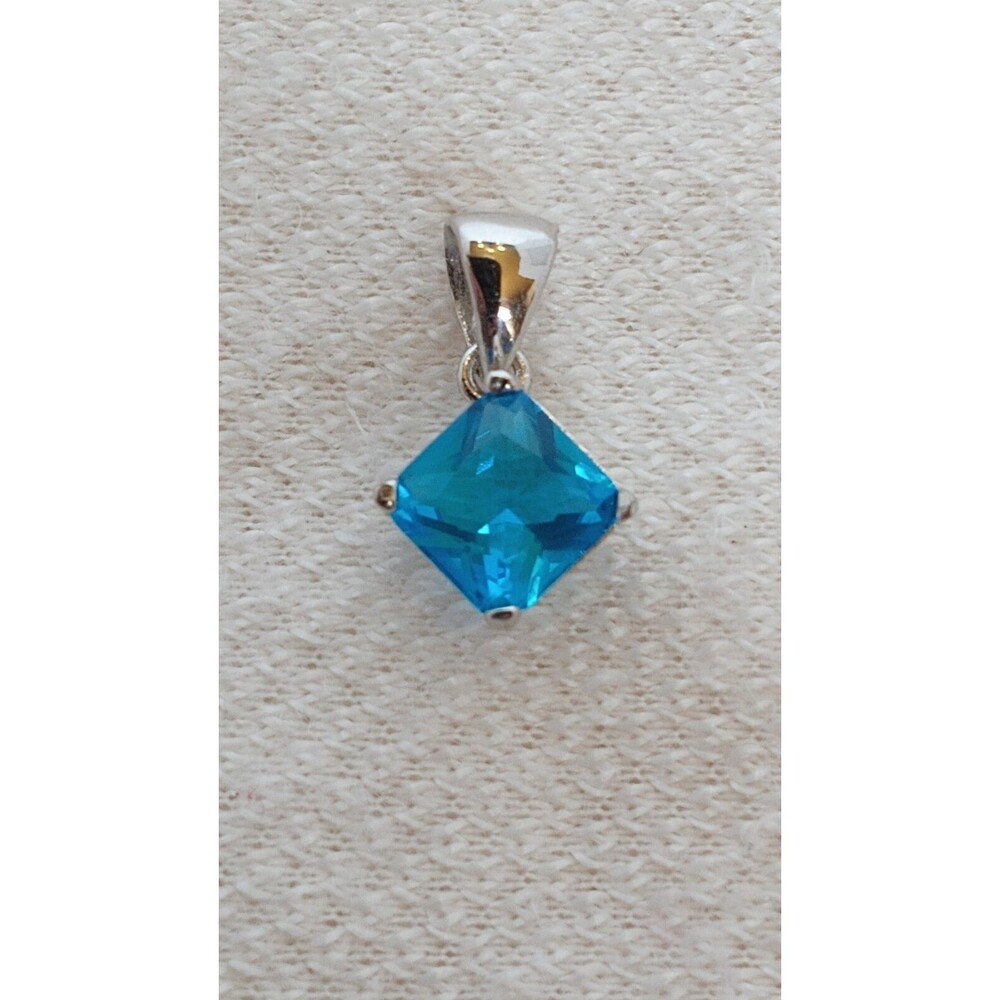 Sterling Silver 7mm Simulated Princess Cut Blue CZ Necklace Pendant 3/4 in